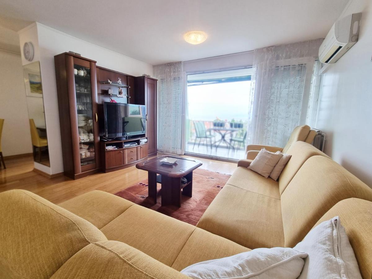 Apartment Rijeka With Sea View エクステリア 写真